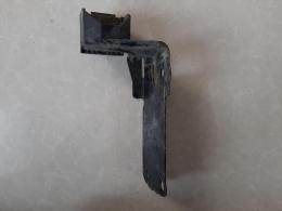 Кронштейн радиатора правая BMW 3 Series (E90;E93) 2005-2013