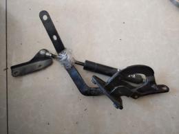 Петля багажника правая Volvo S70 1997-2000