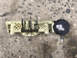 Направляющая подголовника Mercedes S-Class (W220) 1998-2005