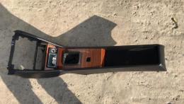 Консоль (Подлокотник) Mercedes E-Class (W124) 1992-1997