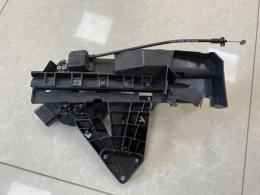 Замок передней правой двери Ford Focus (II) 2005-2011