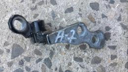 Петля передней левой двери верхняя Ford Focus (II) 2005-2011  