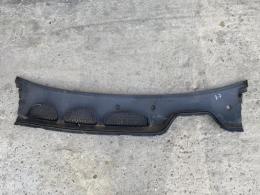 Планка под лобовое стекло (Жабо) Ford Focus (II) 2005-2011