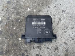 Блок комфорта передней правой двери Mercedes C-Class (W202) 1997-2001