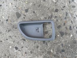 Накладка ручки правая Kia Sorento (I) 2002-2009