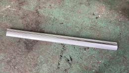 Молдинг передней левой двери Mercedes E-Class (W210) 1995-2003  