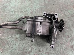 Насос масляный Mercedes E-Class (W210) 1995-2003